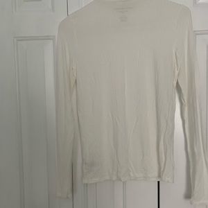 American Eagle Outfitters Tops - SOFT AND SEXY AMERICAN EAGLE WHITE MOCK NECK SHIRT American Eagle Outfitters Tops - SOFT AND SEXY AMERICAN EAGLE WHITE MOCK NECK SHIRT